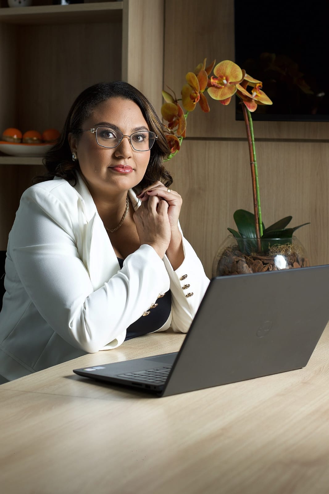 Equipe de contadores da Miguel & Monteiro em uma reunião produtiva